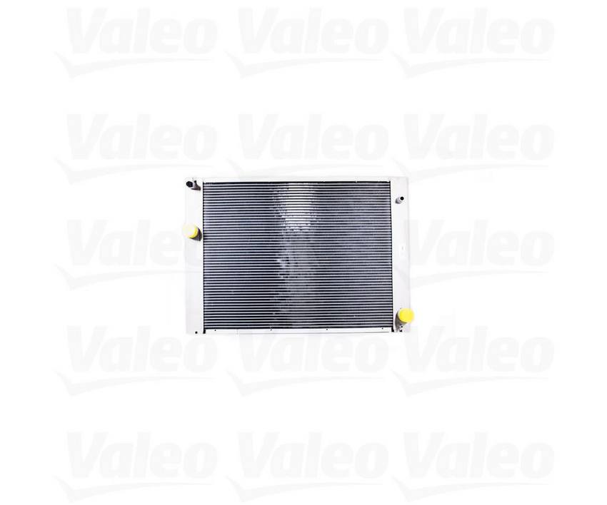 BMW Radiator - Front 17117519209 - Valeo 734897